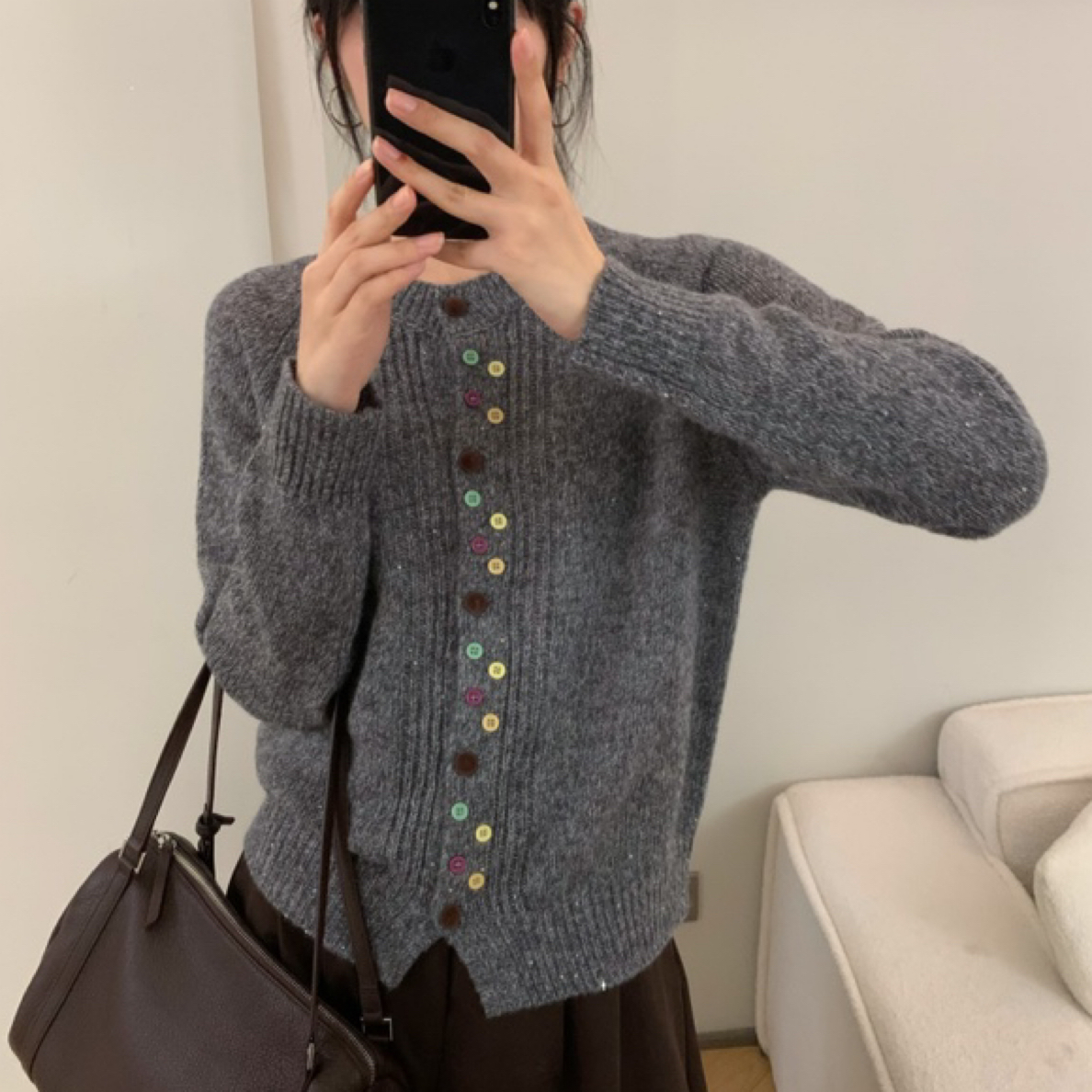 98783彩色纽扣亮片针织开衫精品绒面料显瘦百搭小衫