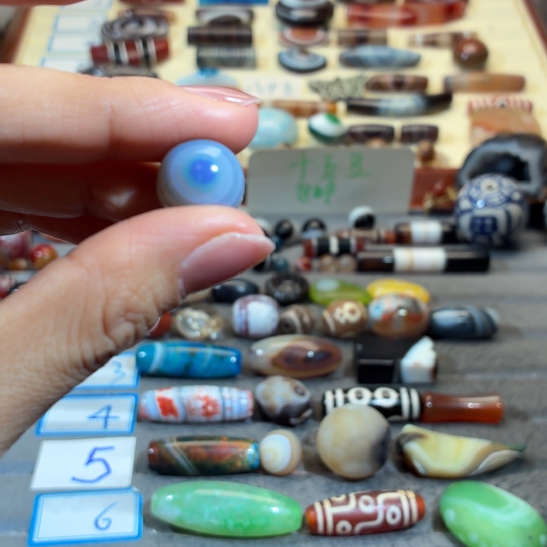 隅***安玛瑙/玉髓合金颈饰