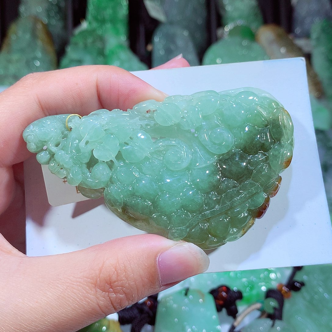 翡翠吊坠(不含链)未镶嵌