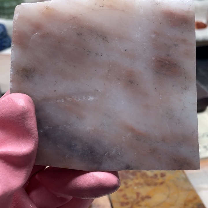 石英质玉未镶嵌定制福利琼台草花