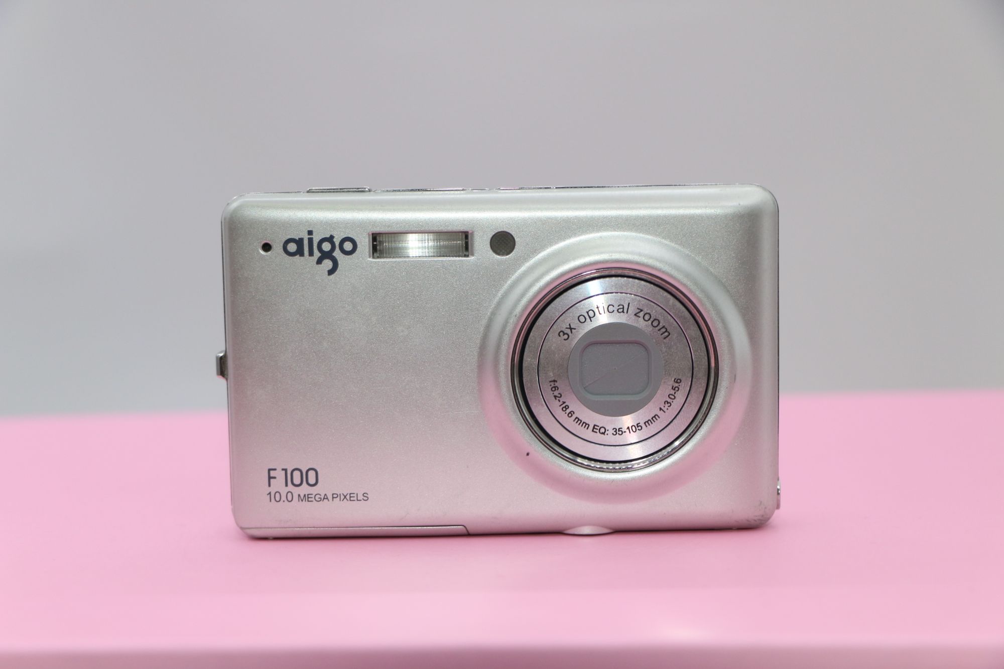95新 aigo/爱国者 f100 1000万像素3倍变焦 无质量问题不退