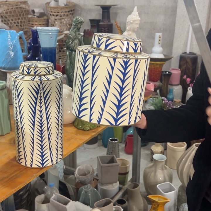 摆件高度20厘米口径8厘米微瑕捡漏划痕