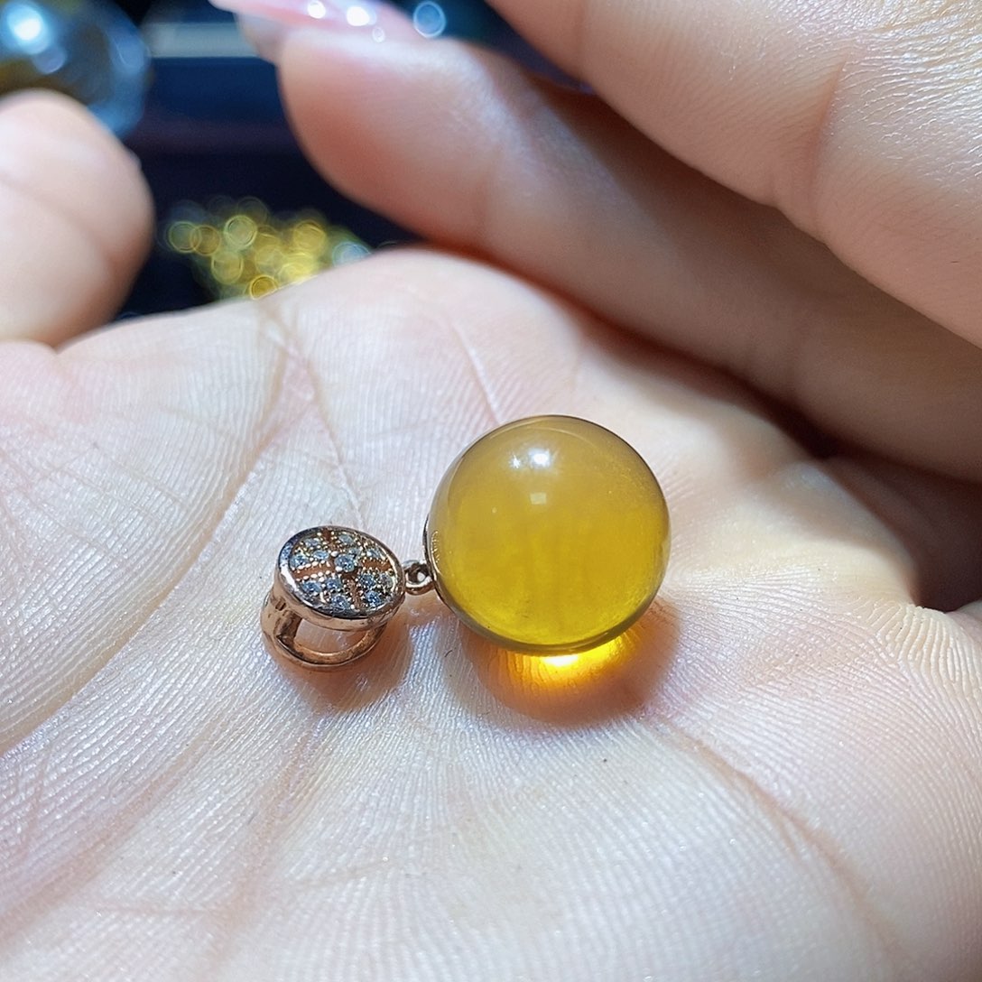 蓝珀颈饰银S925镀金镶嵌万能扣