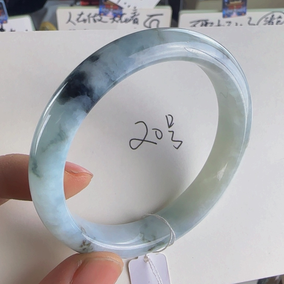 翡翠手镯未镶嵌老坑54.8