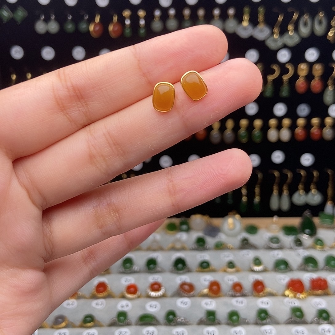 银S925镀金镶嵌和田玉耳饰