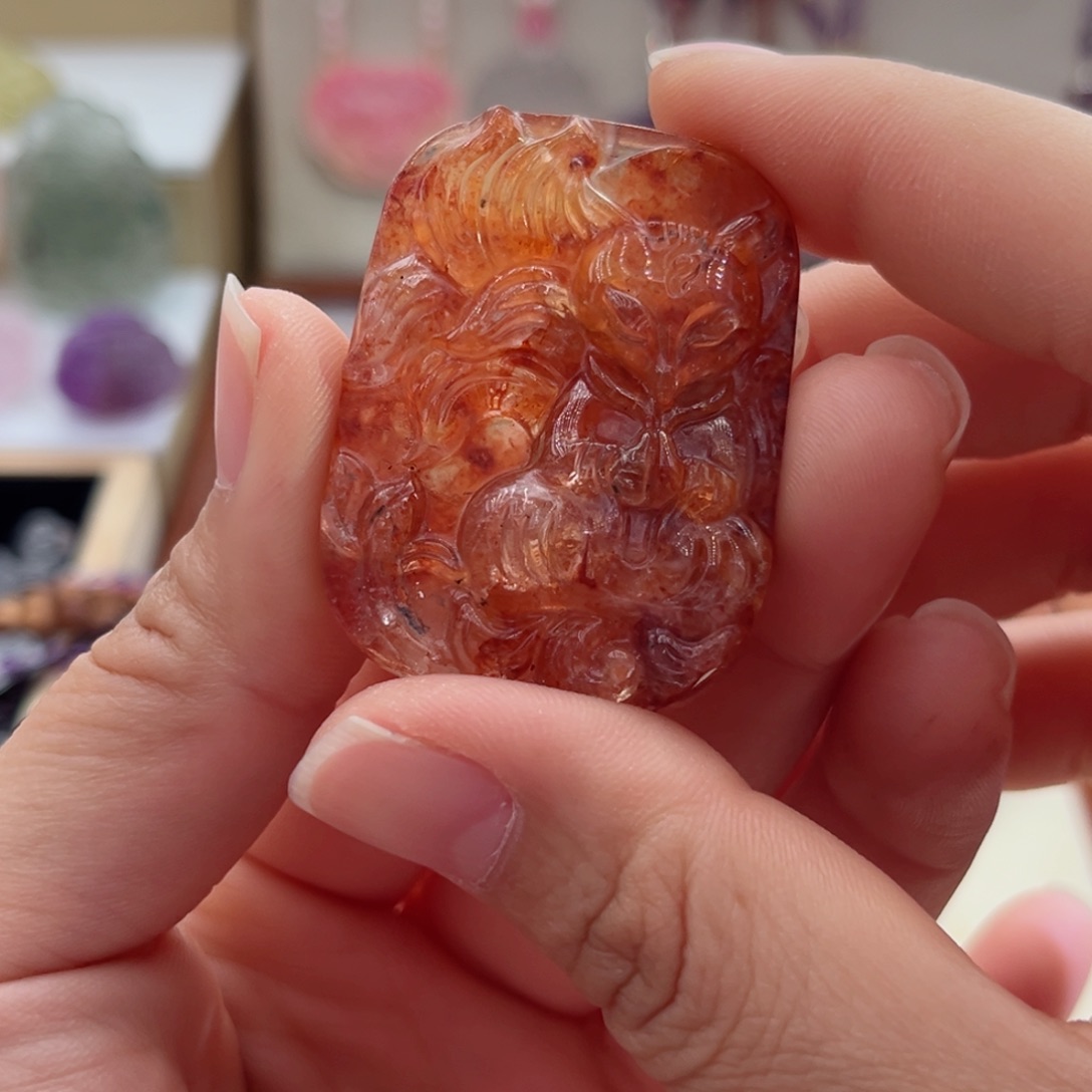 水晶颈饰银S925镶嵌四***?胶花九尾62