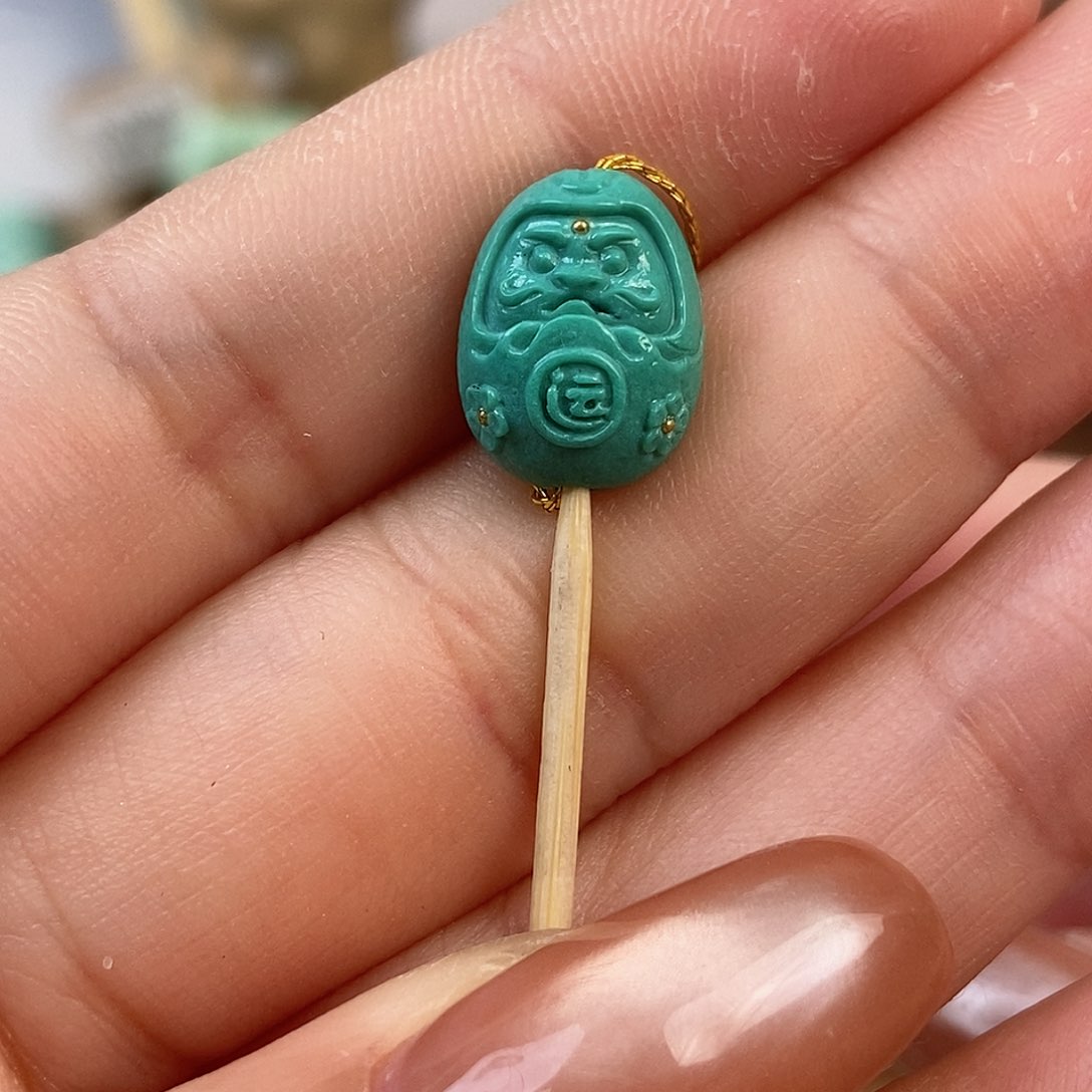 绿松石雕刻未镶嵌