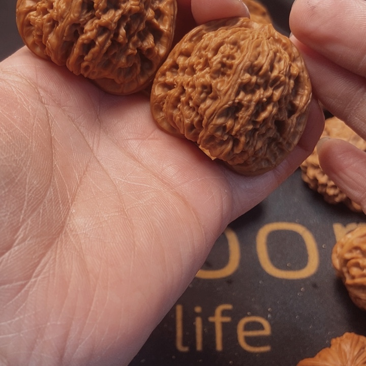 文玩核桃吊坠文玩核桃215