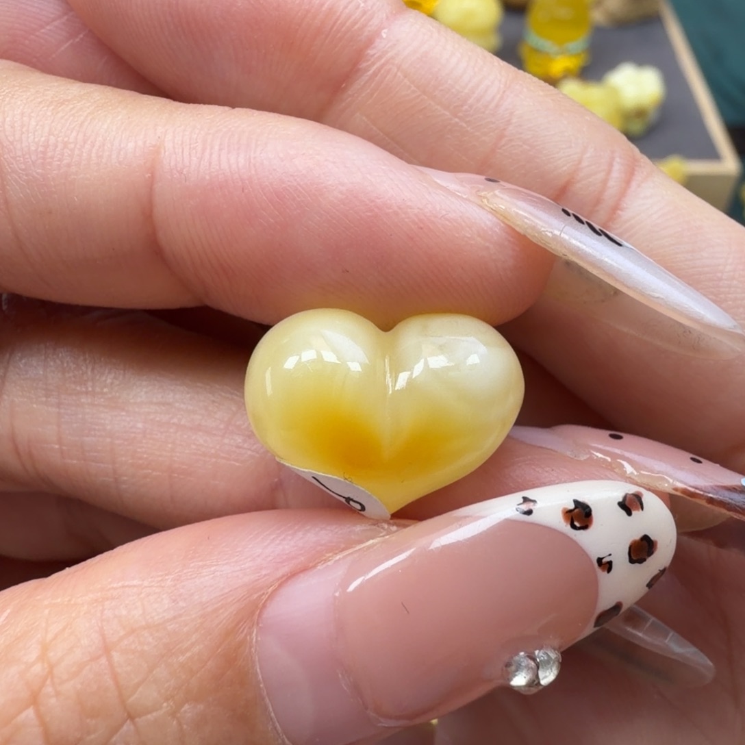 琥珀未镶嵌裸石蜜蜡