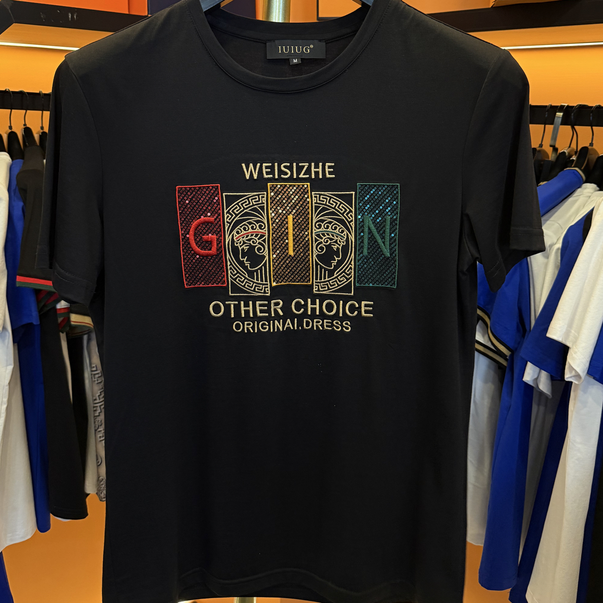 经典美人头--22198--简约短袖丝光棉T恤刺绣轻奢系列  