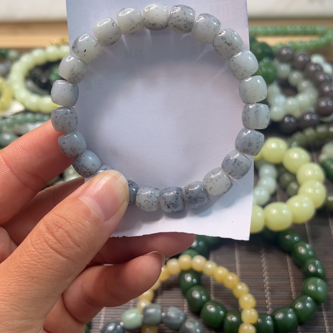 和田玉手链未镶嵌