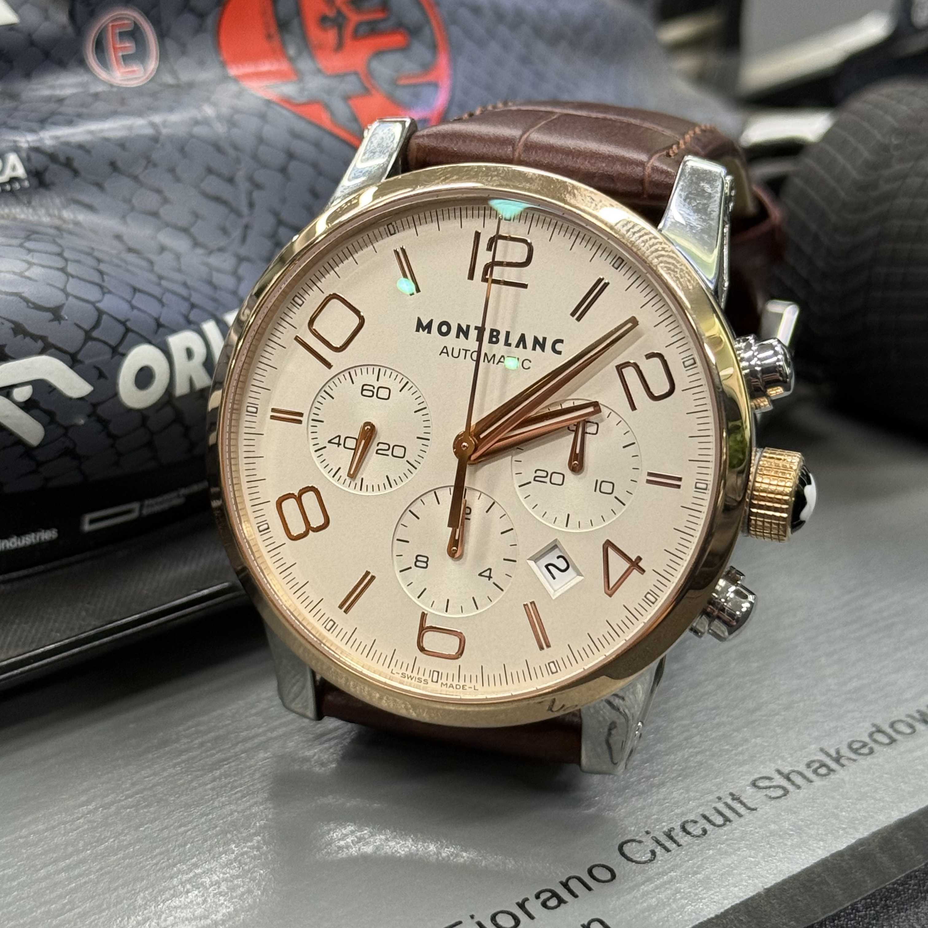 95新 Montblanc/万宝龙 时光行者/机械/精钢18k/43mm/原盒