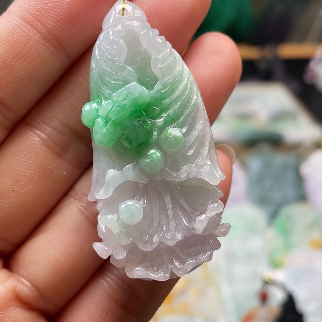 翡翠吊坠(不含链)未镶嵌