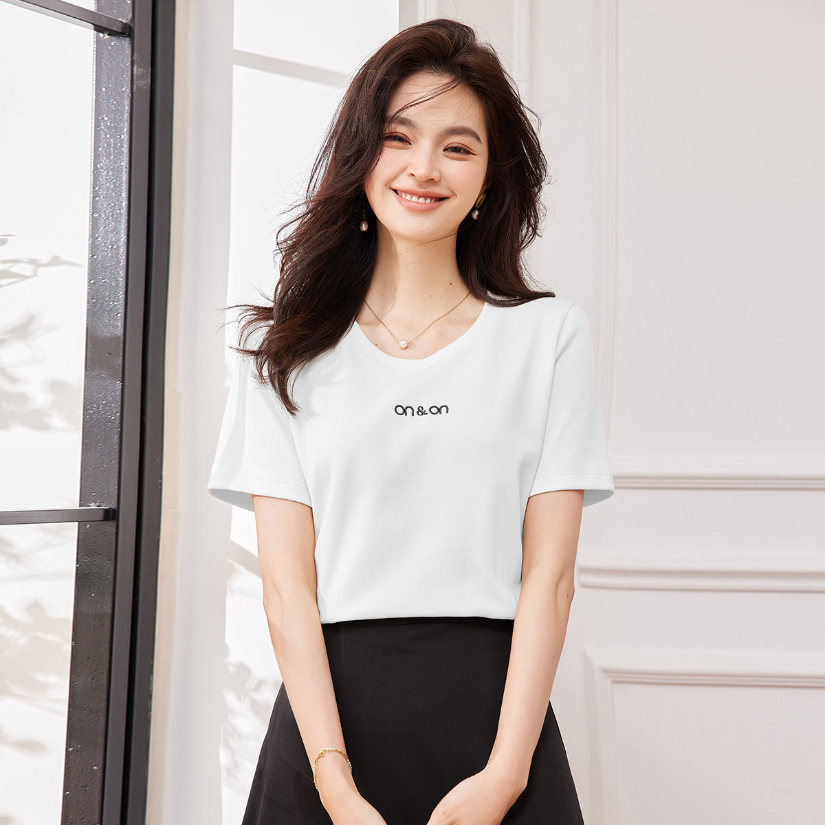 【籽言专属】字母印花通勤T恤女AN23X1098