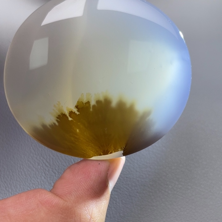 玛瑙/玉髓颈饰未镶嵌路*