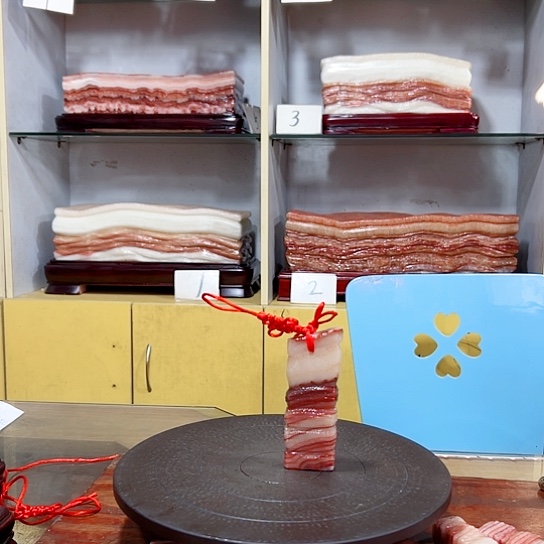 魚***限石材广西柳州天然肉石