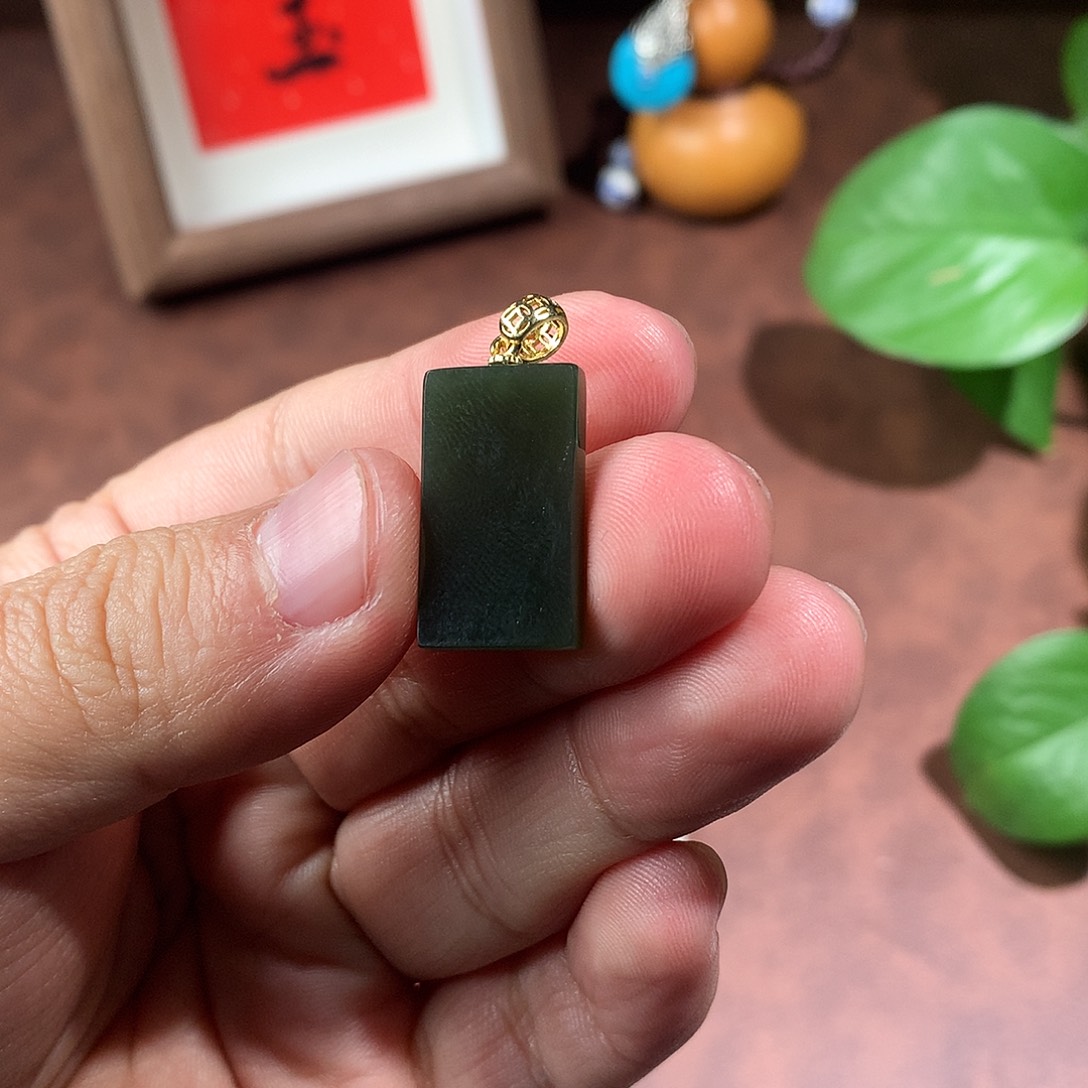 和田玉未镶嵌颈饰和田玉 288