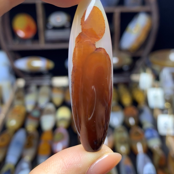 玛瑙/玉髓颈饰未镶嵌