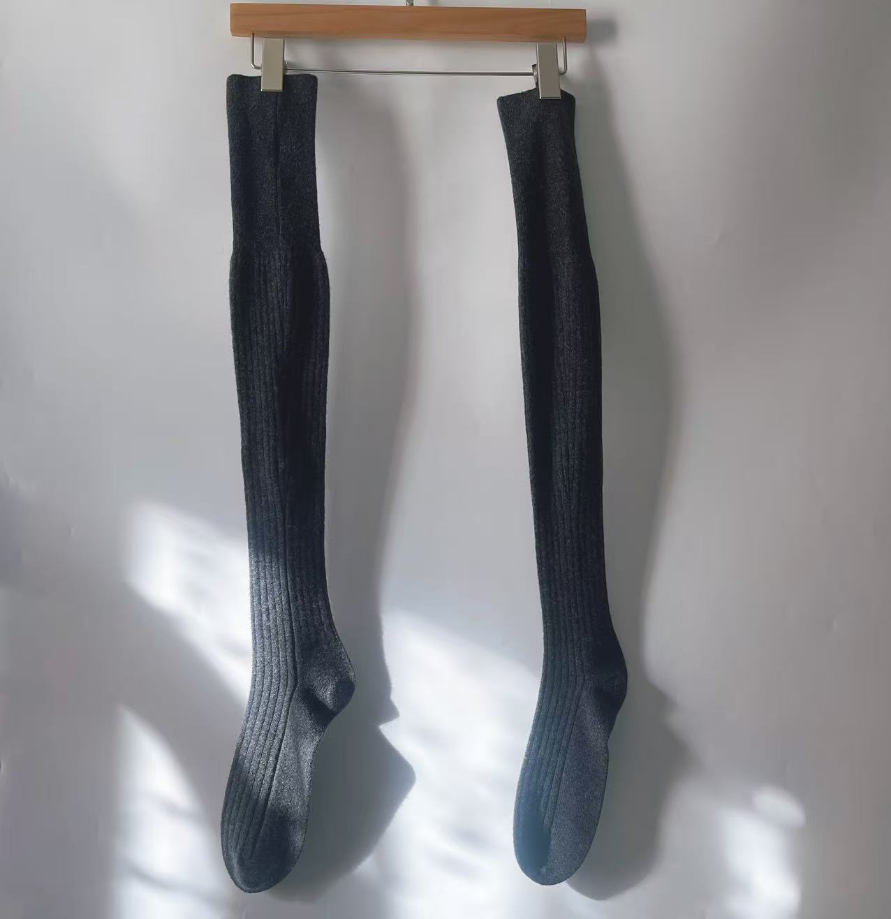 【羊绒袜子】2025新款山羊绒高支高密针织袜子2591701