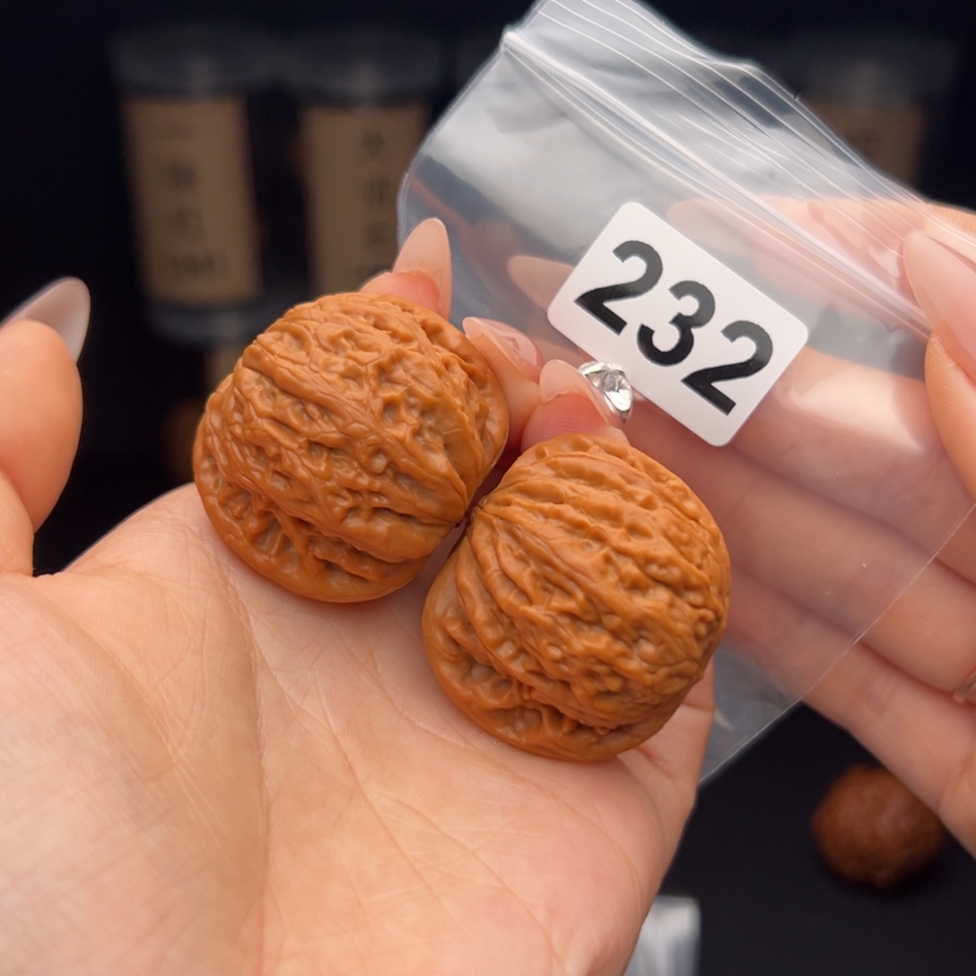 三***生文玩核桃吊坠铁锤