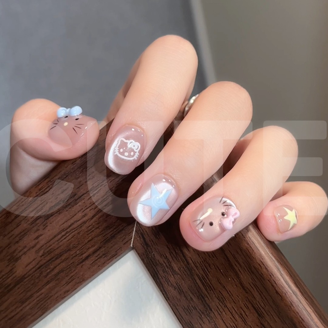 【Kitty猫】可爱猫咪卡通短款显白手工穿戴美甲贴片甜美蝴蝶结设计
