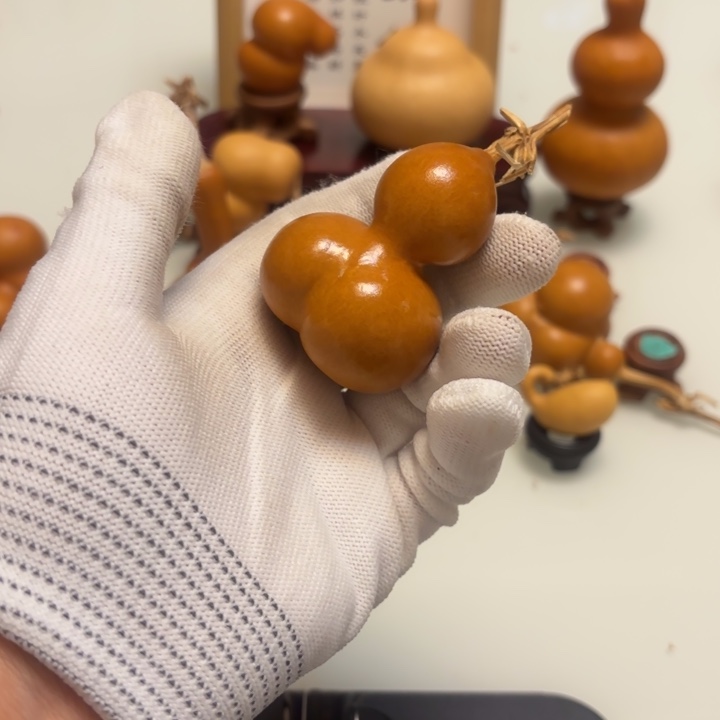 西***风天然手捻老皮葫芦