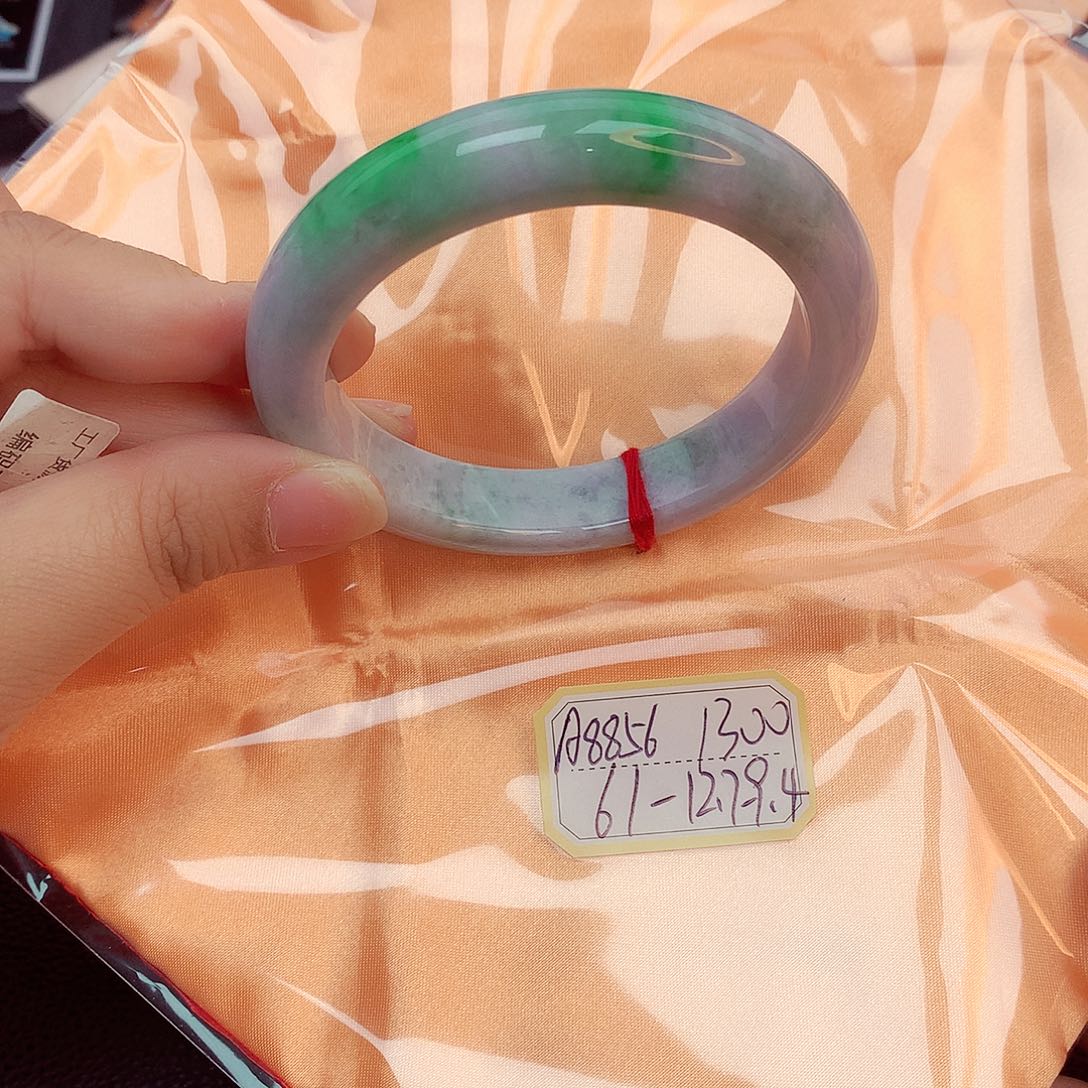翡翠手镯未镶嵌忙****傅天然缅甸翡翠A货