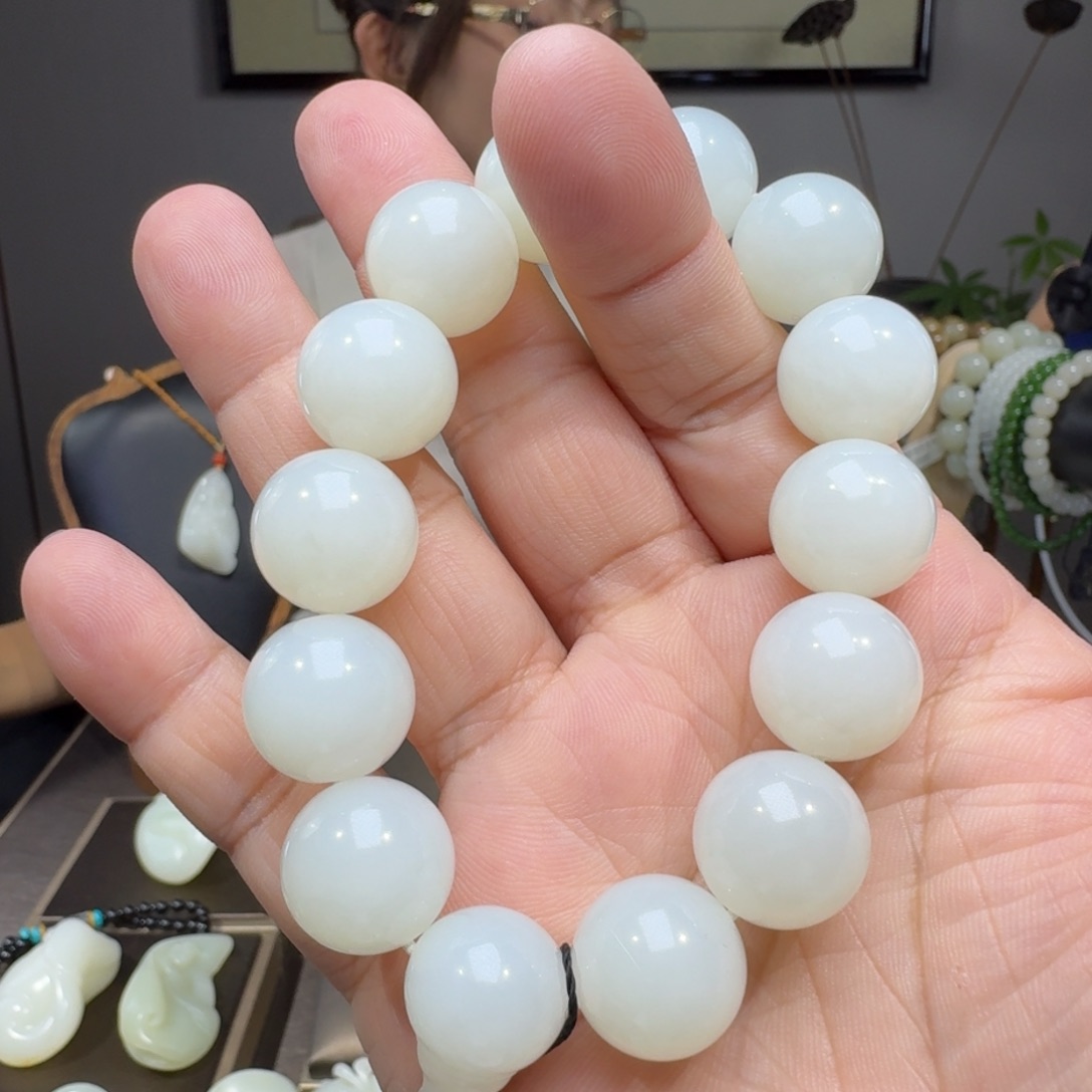 未镶嵌和田玉手串昆*