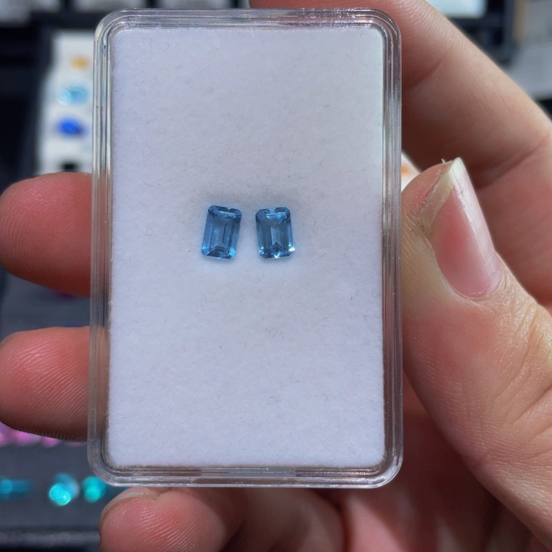 海蓝宝石裸石未镶嵌1.2克拉