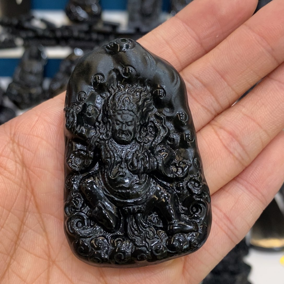 捡***来蛇纹石玉未镶嵌吊坠