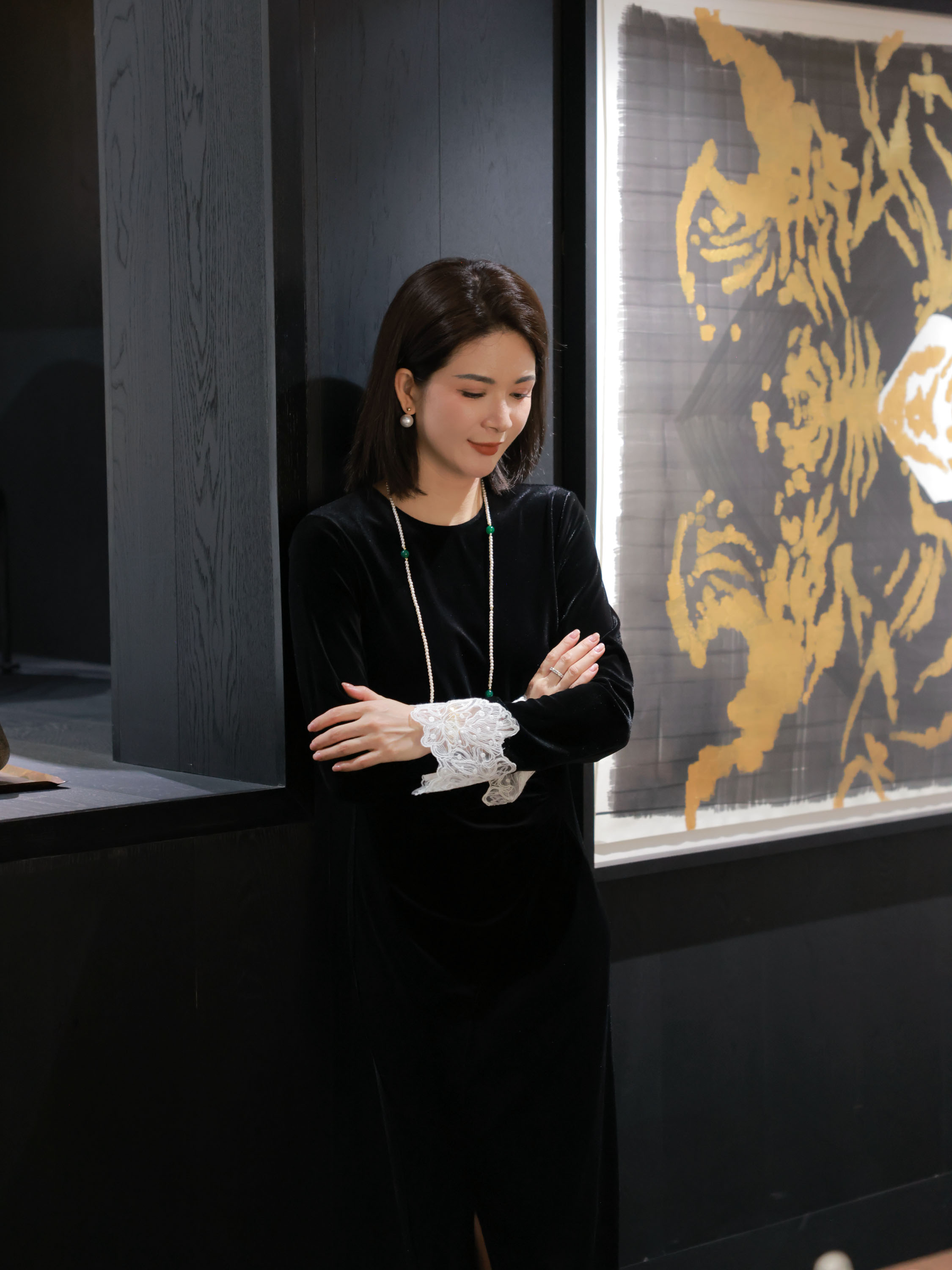 【安安原创】蕾丝绣花拼接丝绒圆领秋冬显瘦中长款百搭连衣裙#854