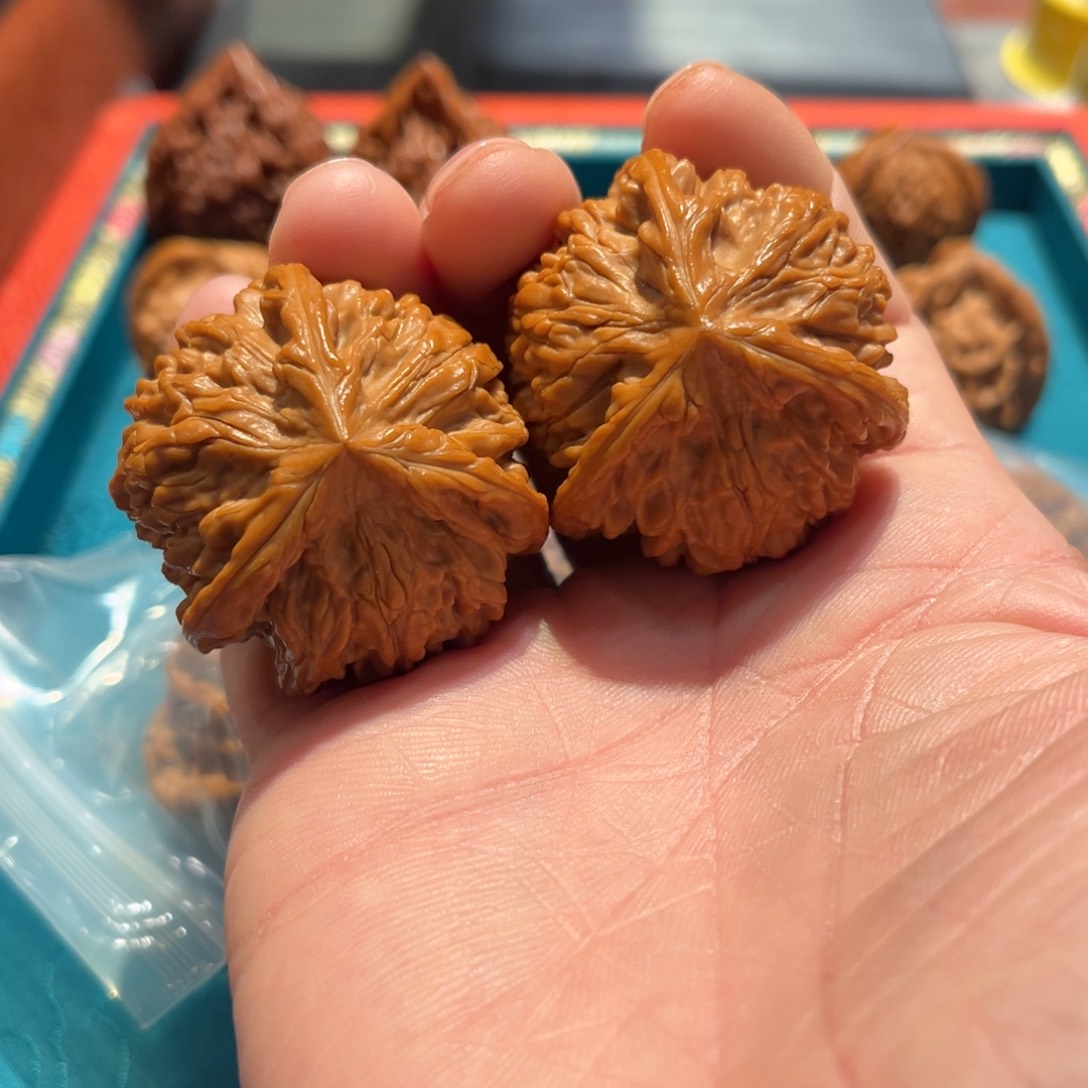 文玩核桃吊坠拿**铁御龙 43