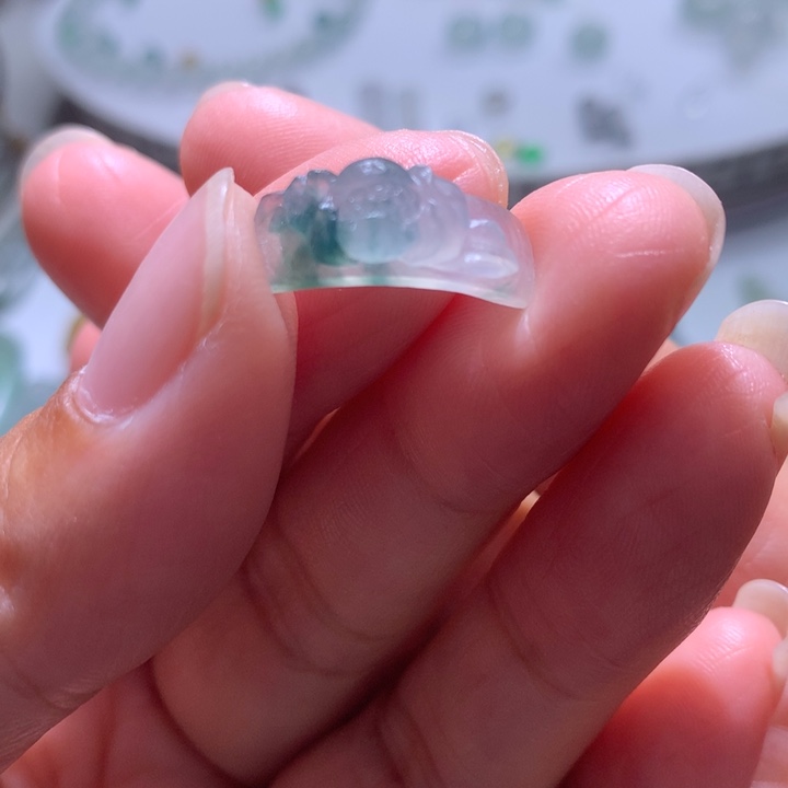 未镶嵌定制翡翠高冰莲花戒臂