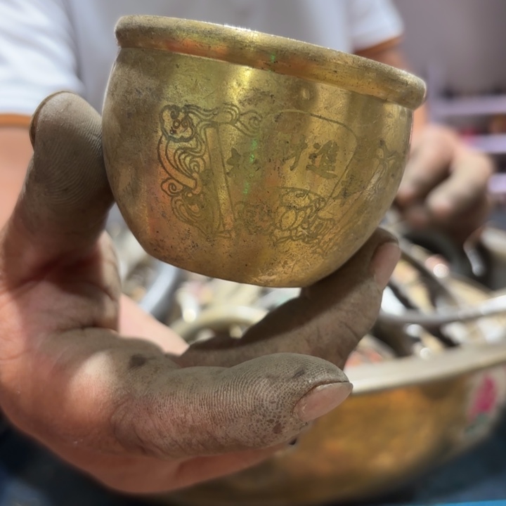 321 铜器物品理性消费