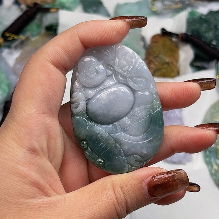 翡翠未镶嵌颈饰挂件