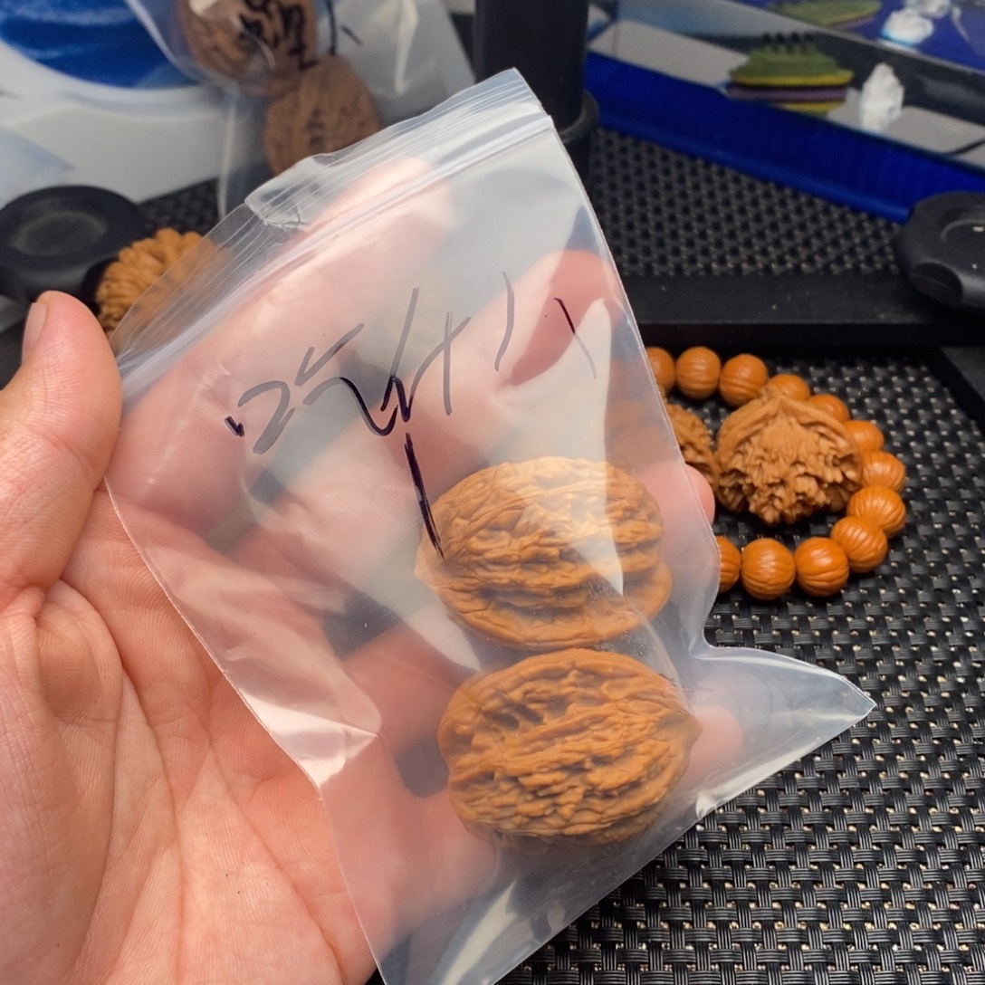 吃****哈哈哈哈哈哈哈哈哈哈