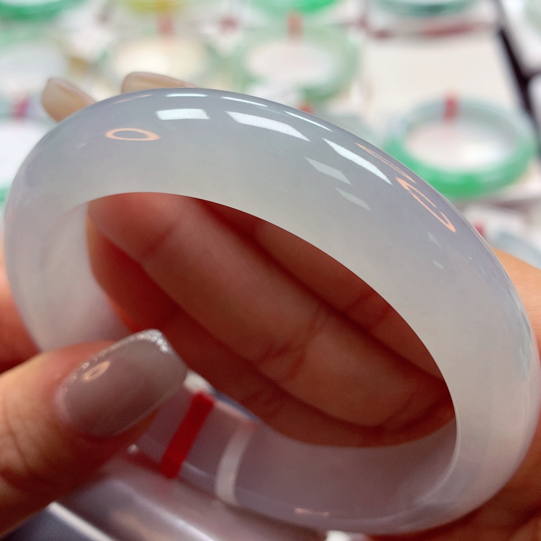 翡翠手镯未镶嵌58正33号88