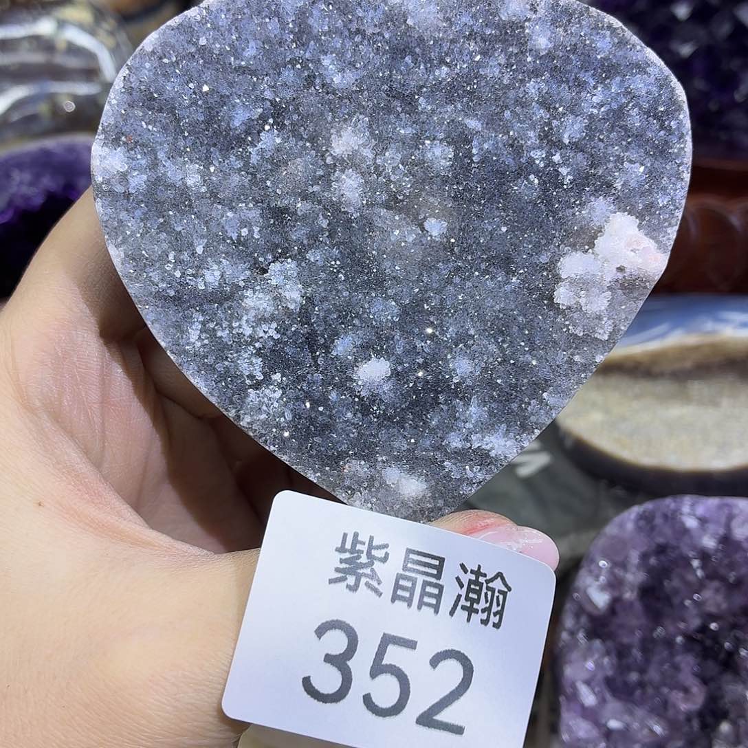 大型摆件（非配饰）未镶嵌水晶