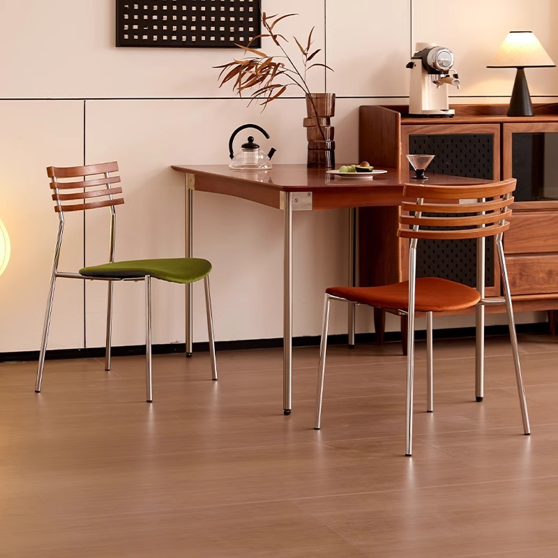 【佛山宇翊臻】北欧现代简约靠背椅子包豪斯小户型家用中古复古餐椅