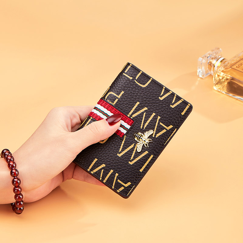 英皇保罗女士新款小巧卡包精致便捷时尚百搭女小卡夹驾驶证多用途