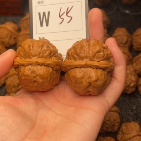 吊坠桃核我是第一百41