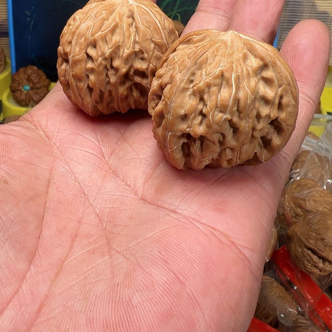 桃核吊坠阿*墨盘核桃