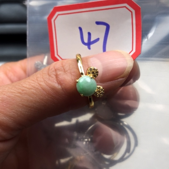 翡翠未镶嵌戒指缅甸