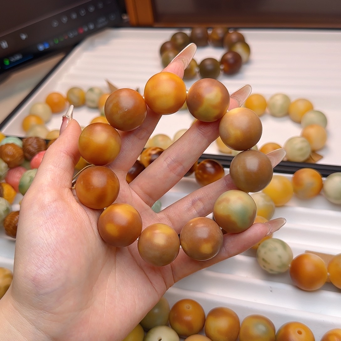 菩提根/象牙果手串卡22干磨花皮圆珠中瑕疵2