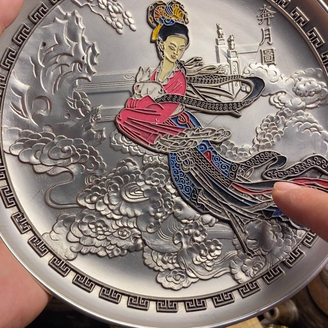 精美铜器做工精良