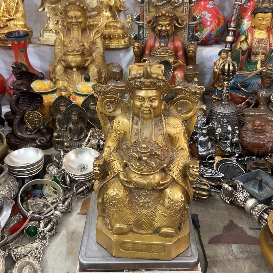 永**爱阳光铜摆件，老杨黄铜摆件