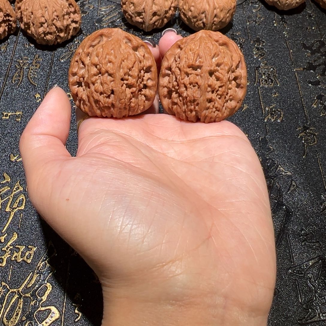 文玩核桃吊坠南疆38.5手把件88