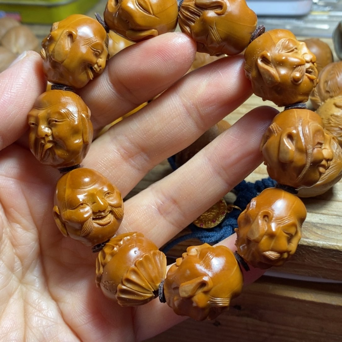 【闪购商品】橄榄核手串/手链十八罗汉