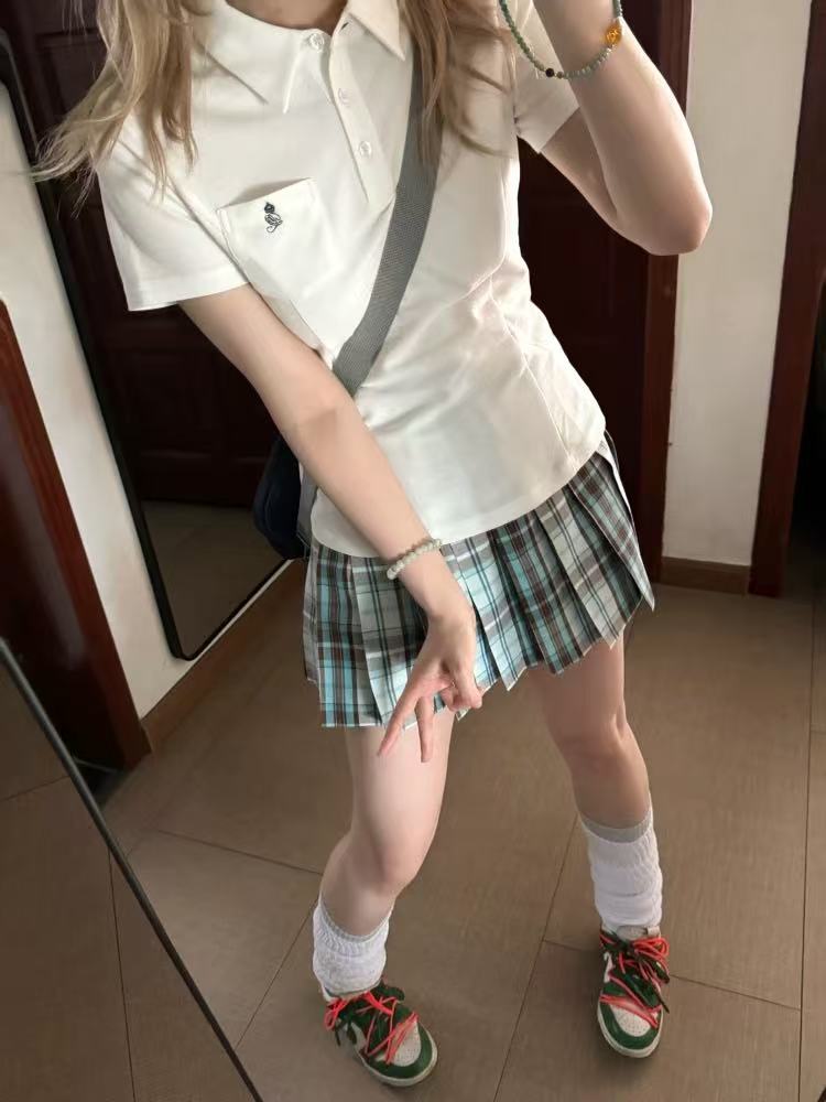 夏日风铃  格子短裙