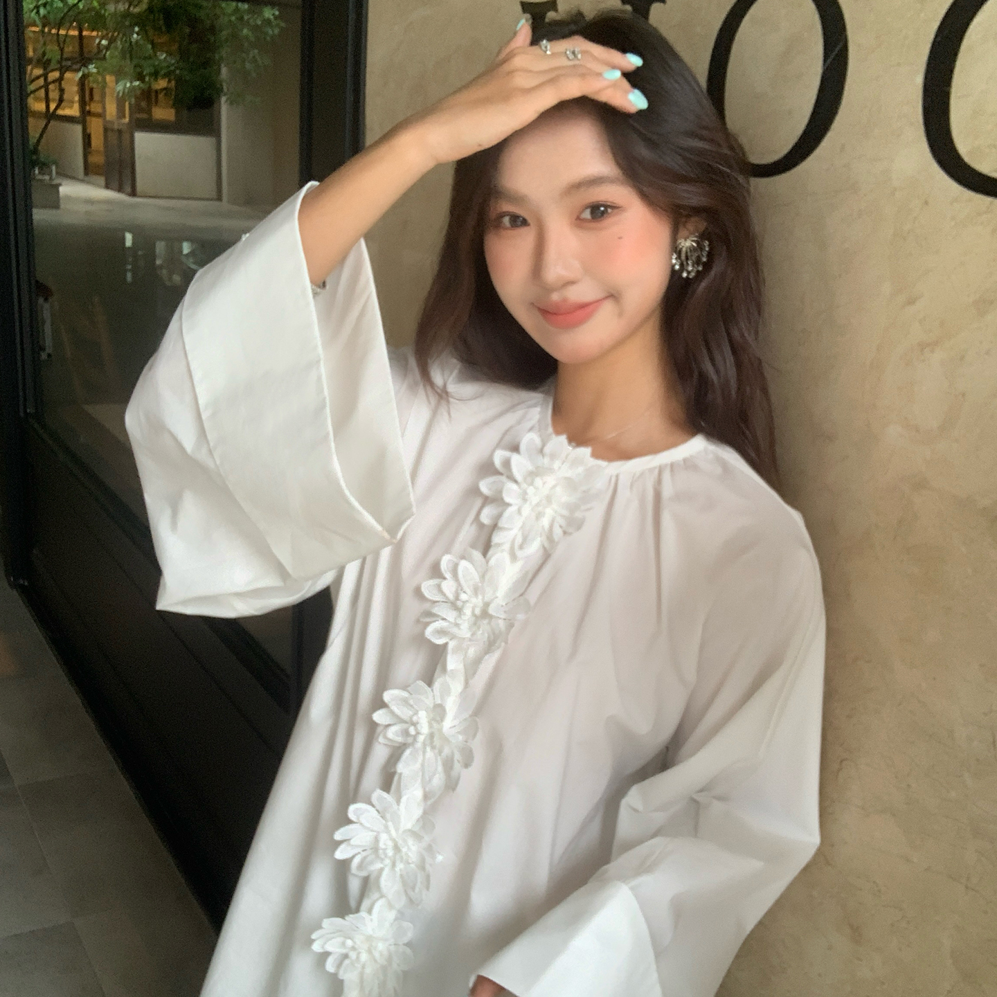 【花摇清风】RARE ZZ东方美学中长款简约立体花朵长袖衬衫